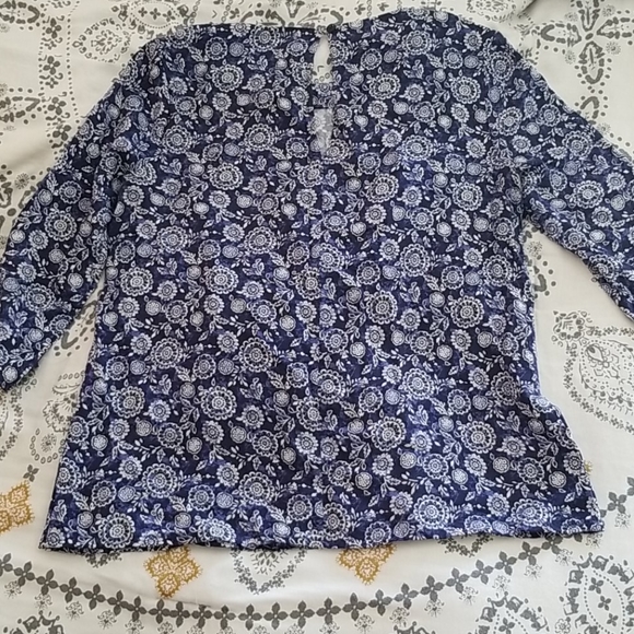 Blue Patterned Blouse - Picture 3 of 4